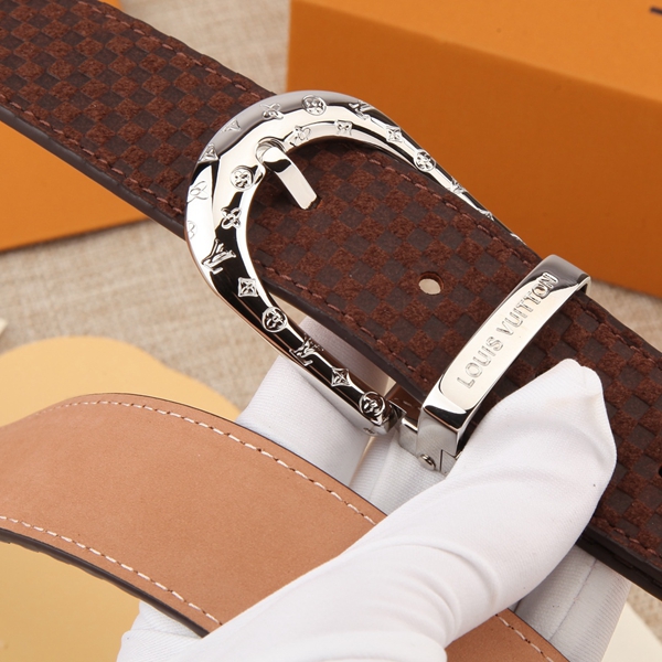 激安ルイヴィトンベルト背面デザイン